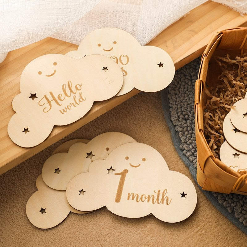 8pcs/set Wooden Baby Milestone Cards - Cloud Shape Milestones